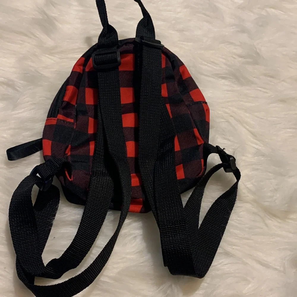 Backpack - Picture 3 of 3